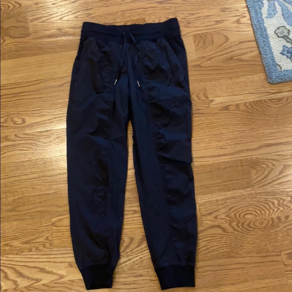 Lululemon Dance Studio joggers!!